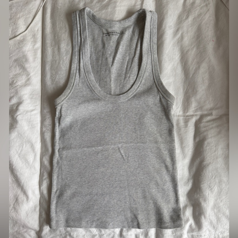 Gray Ribbed Women's Tank Top